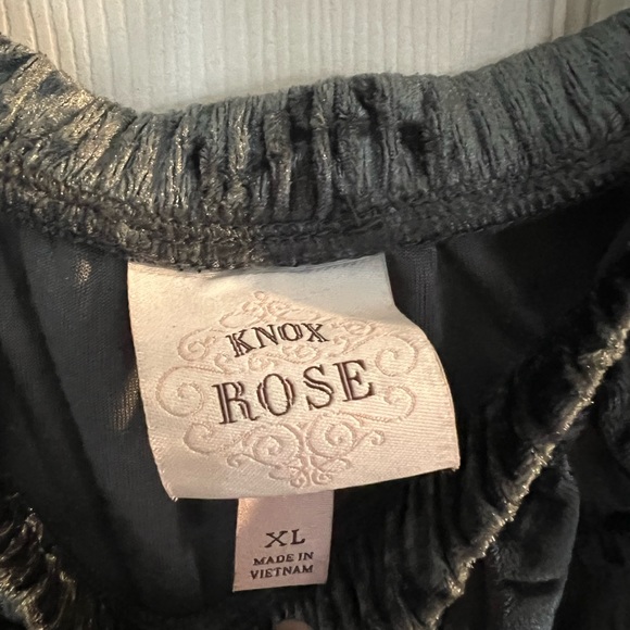 Knox Rose XL super soft velvet blouse - Picture 2 of 4
